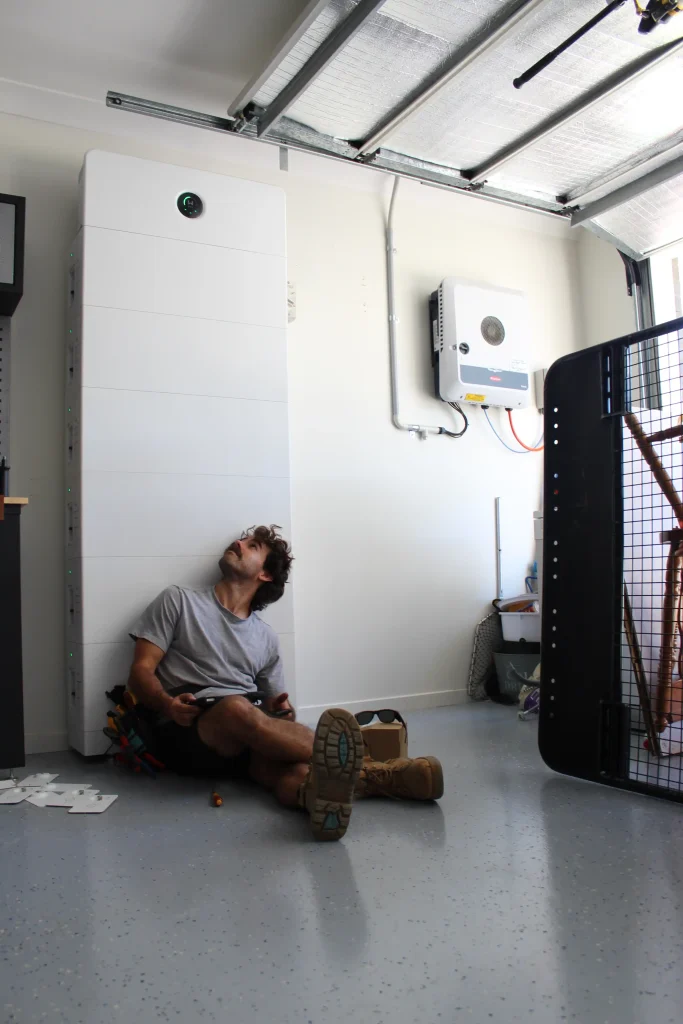 Goodwe ESA batteries paired with Tindo panels in Newcastle